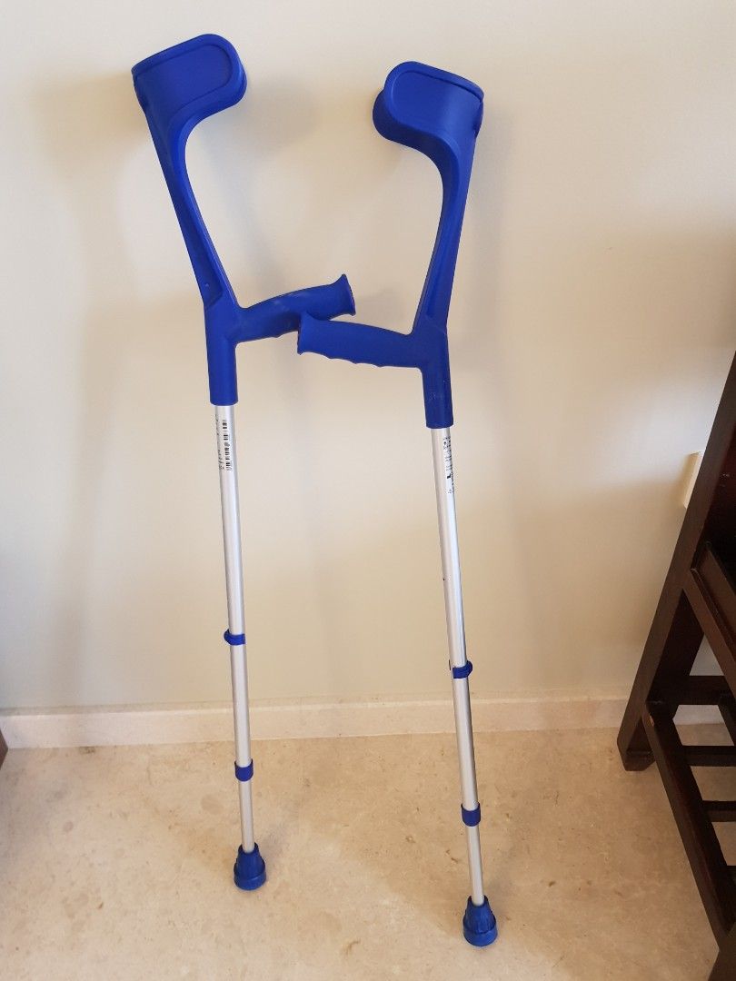 Half crutches, Health & Nutrition, Braces, Support & Protection on