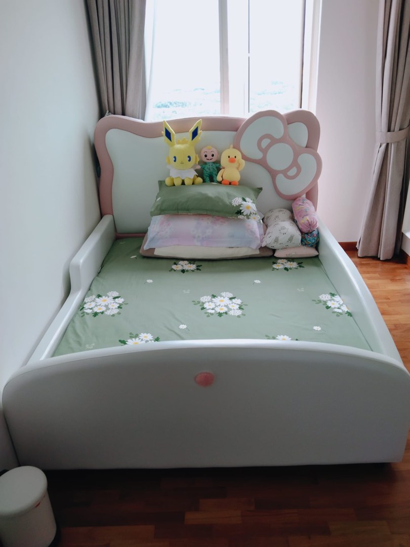 Hello kitty Toddler bed frame and mattress!, Furniture & Home Living