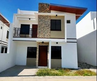 House and lot over looking in calamba
