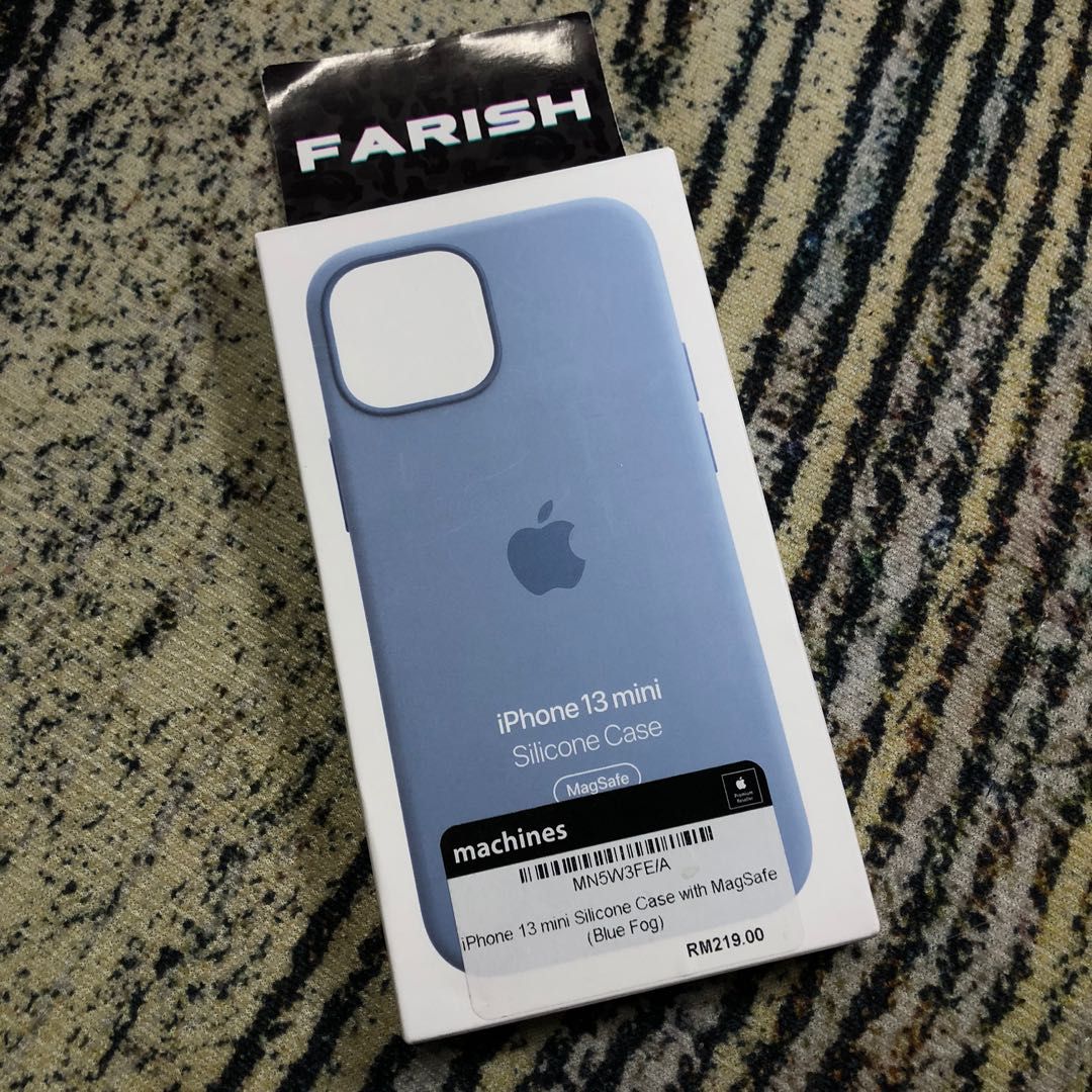 iPhone 13 mini Silicone Case with MagSafe - Blue Fog