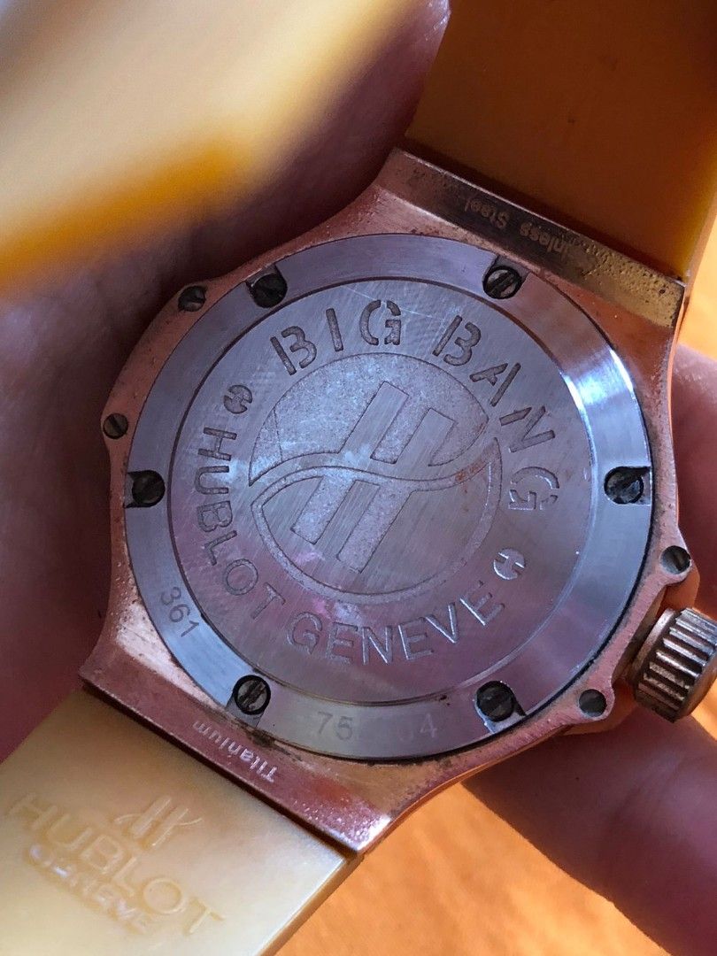 Jam tangan hublot
