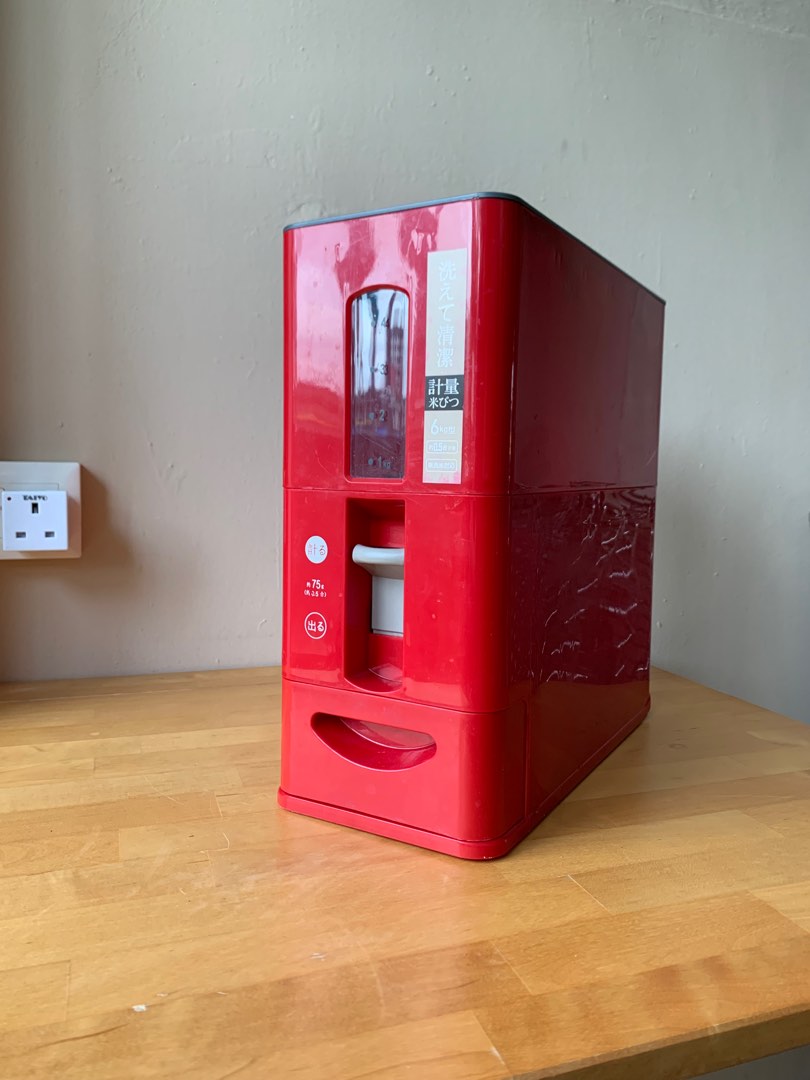 Japan Rice Dispenser 6kg, Furniture & Home Living, Kitchenware & Tableware, Cookware