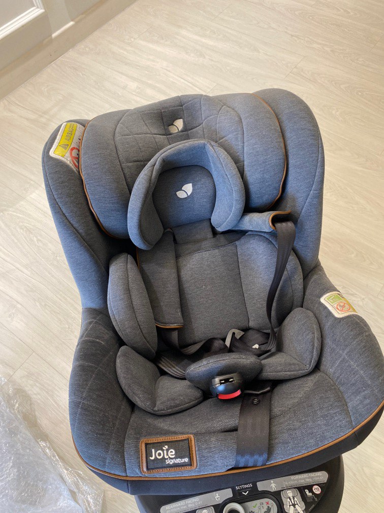 Joie Baby Car seat Signature, Babies & Kids, Going Out, Car Seats on