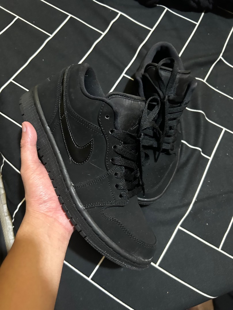 jordan 1 low all black