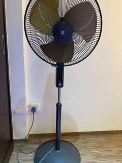(Category: ) located in . Submitted by localmart (Listing ID 1237057250, Image 1). Description: .