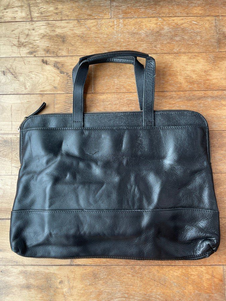 Knomo leather laptop bag, Computers & Tech, Parts & Accessories, Laptop