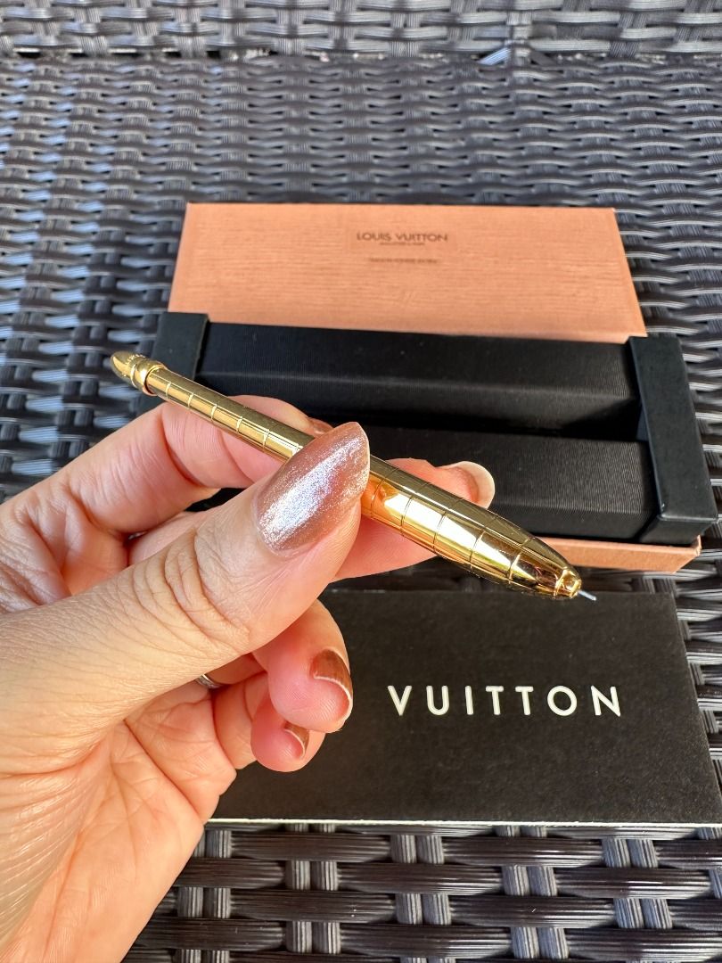 Louis-Vuitton-Stilo-Agenda-GM-Ball-Pen-Gold-Metal-N75003 – dct-ep_vintage  luxury Store