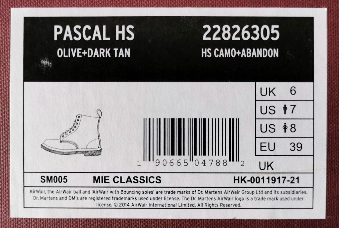 Dr. martens mie pascal camo in olive top