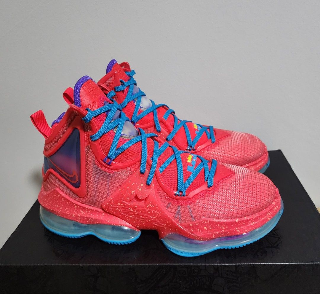Men s US 9 Nike Lebron 19 King s Crown Men s Fashion Footwear