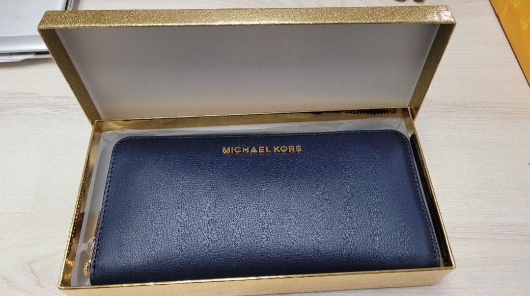Michael Kors Wallet Navy Blue Brand New Luxury Bags