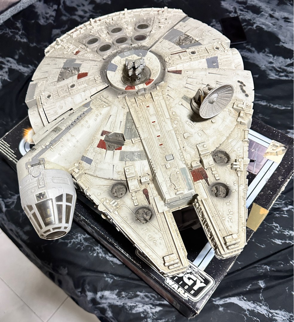 Millennium falcon discount trilogy collection