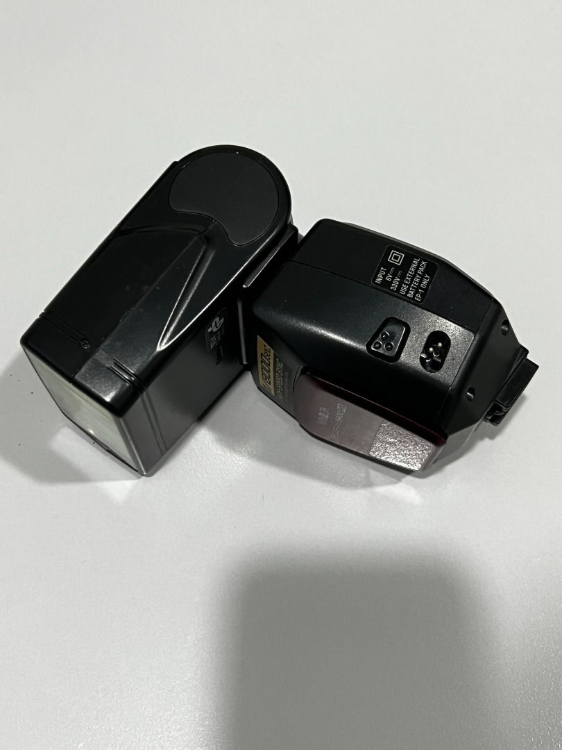 Minolta Program 5400HS Flash (Category: Flashes) located in Singapore. Submitted by osro66 (Listing ID 1237004934, Image 3). Description: Minolta Program 5400HS flash for Minolta Dynax Cameras. 1. Condition as per pictures shown without edit. 2. Fully functional Please check the item on meetup. Once item is sold, it is non returnable and non refundable. Low ballers will be ignored..