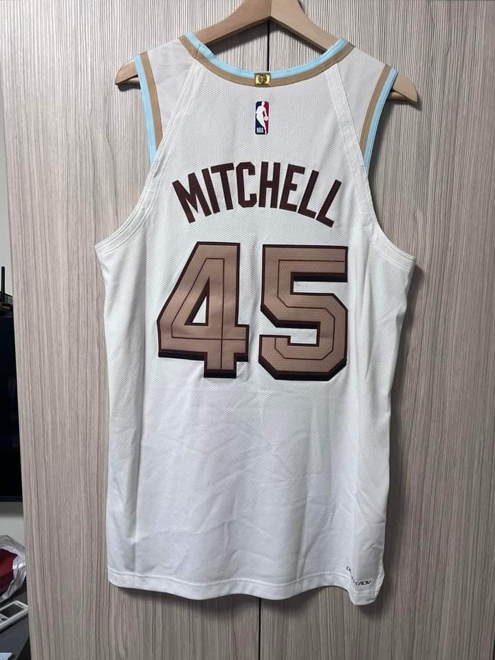 Mitchell city edition jersey hotsell