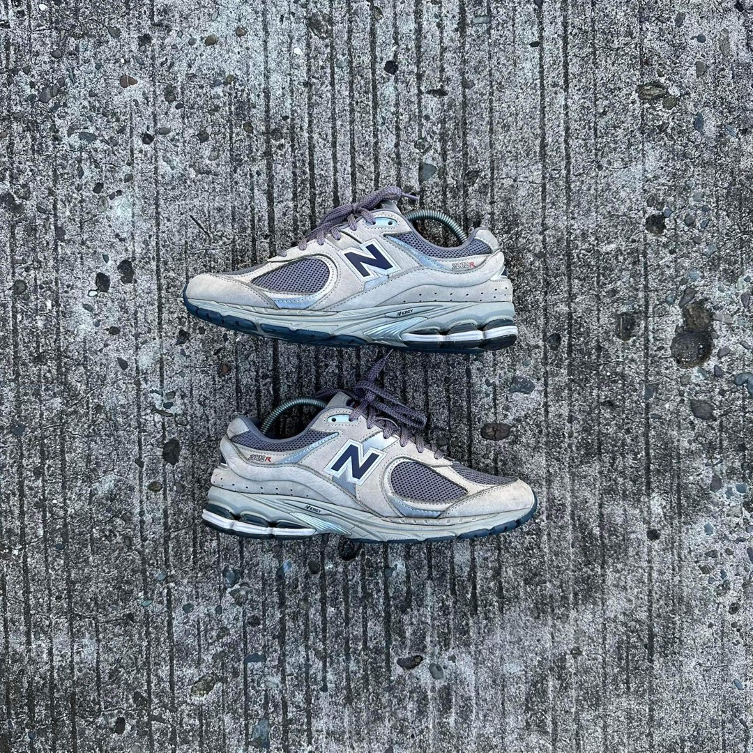 new balance 2002r retail price