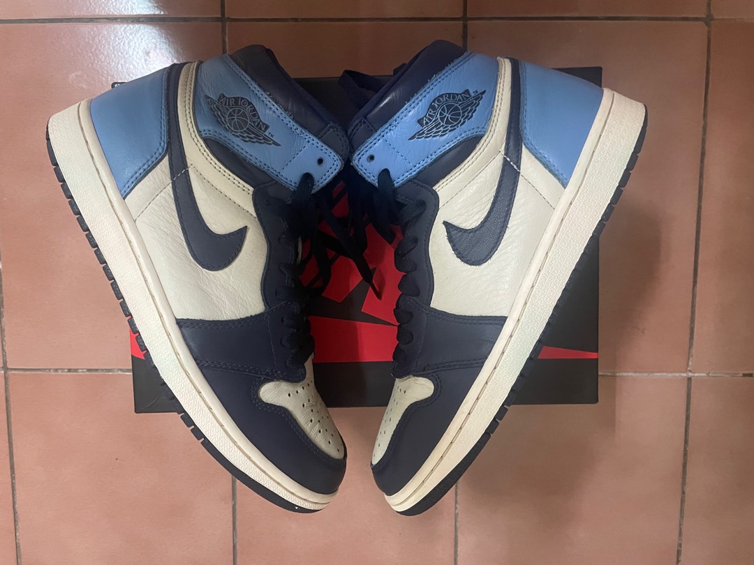 Nike Air Jordan 1 Obsidian UNC, 他的時尚, 鞋, 運動鞋在旋轉拍賣