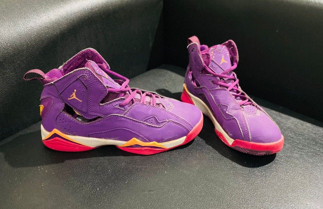 aj7 true flight