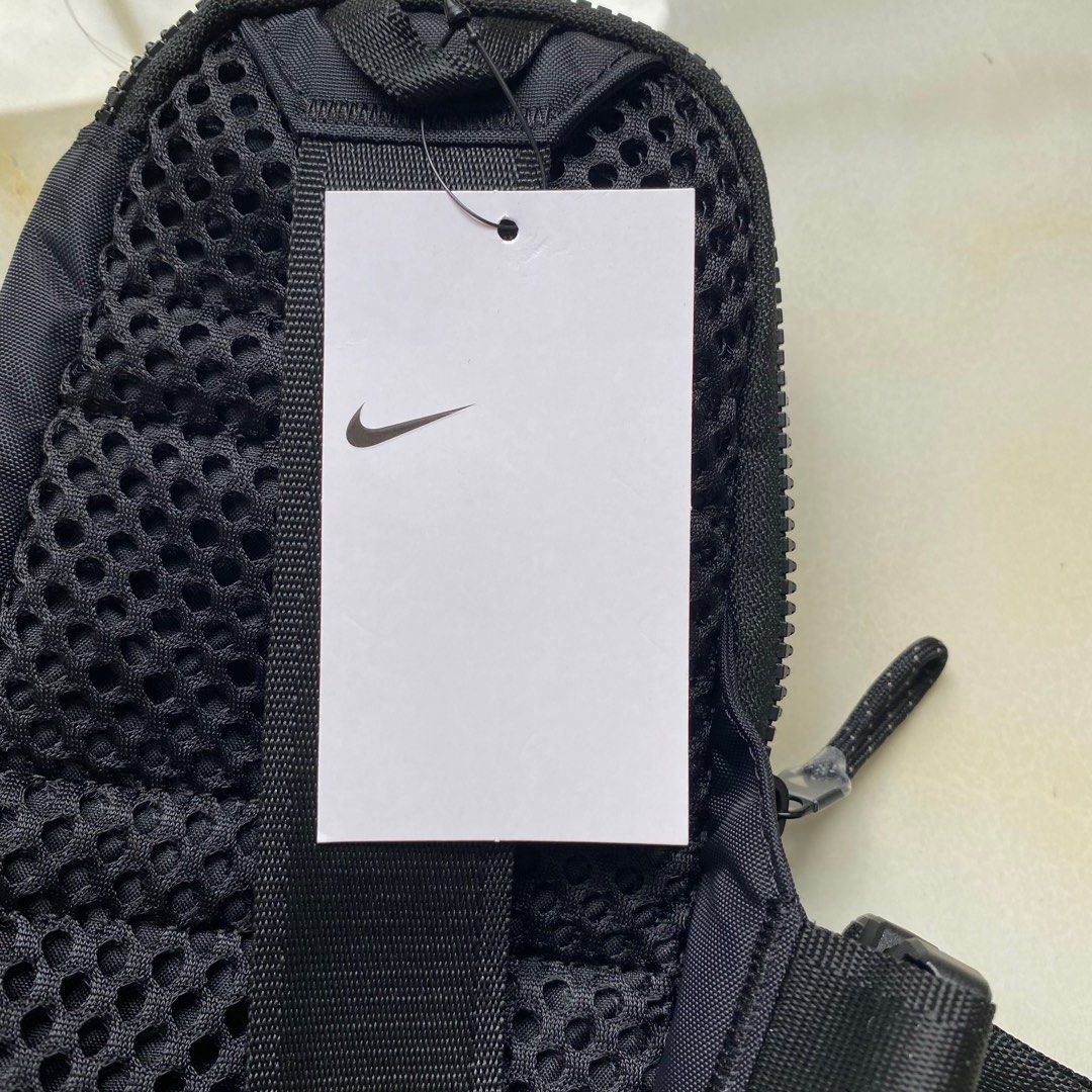 Nike Crossbody Bag Black, Men's Fashion, Bags, Sling Bags on Carousell