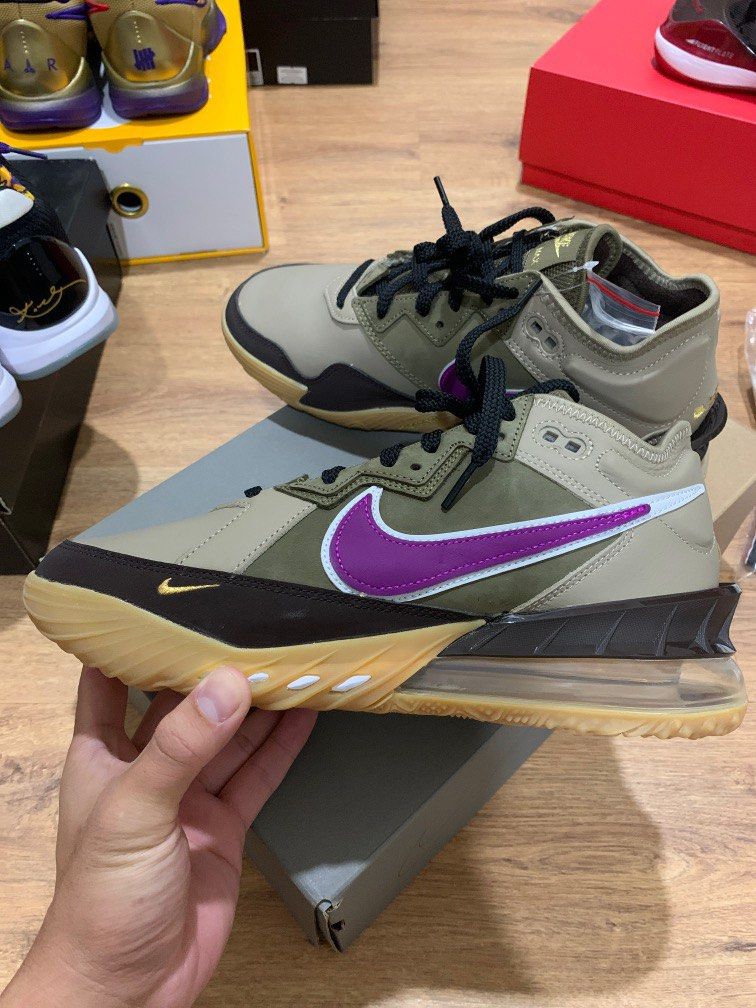 Lebron on sale x atmos