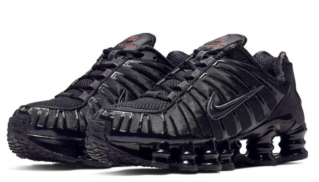 Triple hotsell black shox