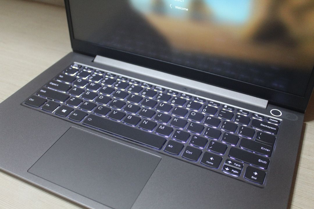 nvidia mx450 Lenovo Thinkbook 14 i51135G7 Ram 8gb ssd 512gb office