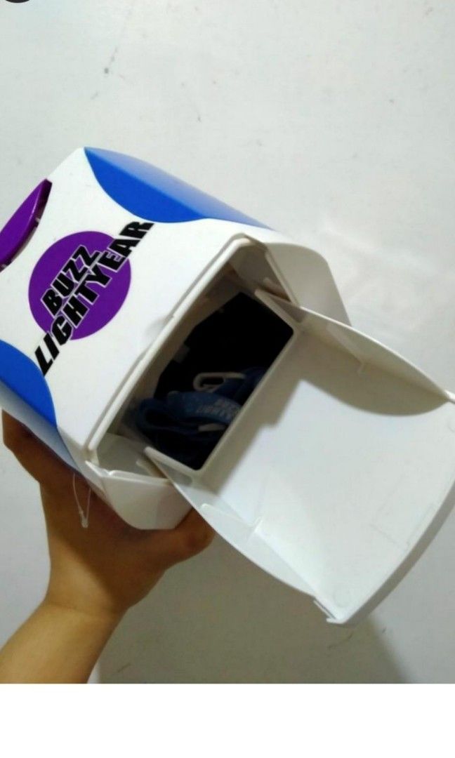 Popcorn bucket colletable buzz lightyear, Hobbies & Toys, Collectibles