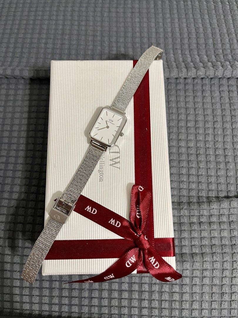 Daniel wellington sm megamall hotsell
