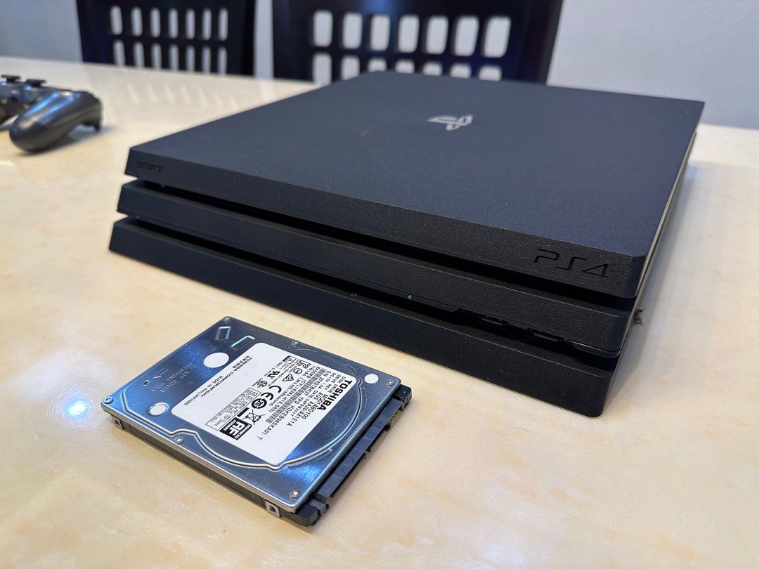 PS4 Pro 1TB SSD Set