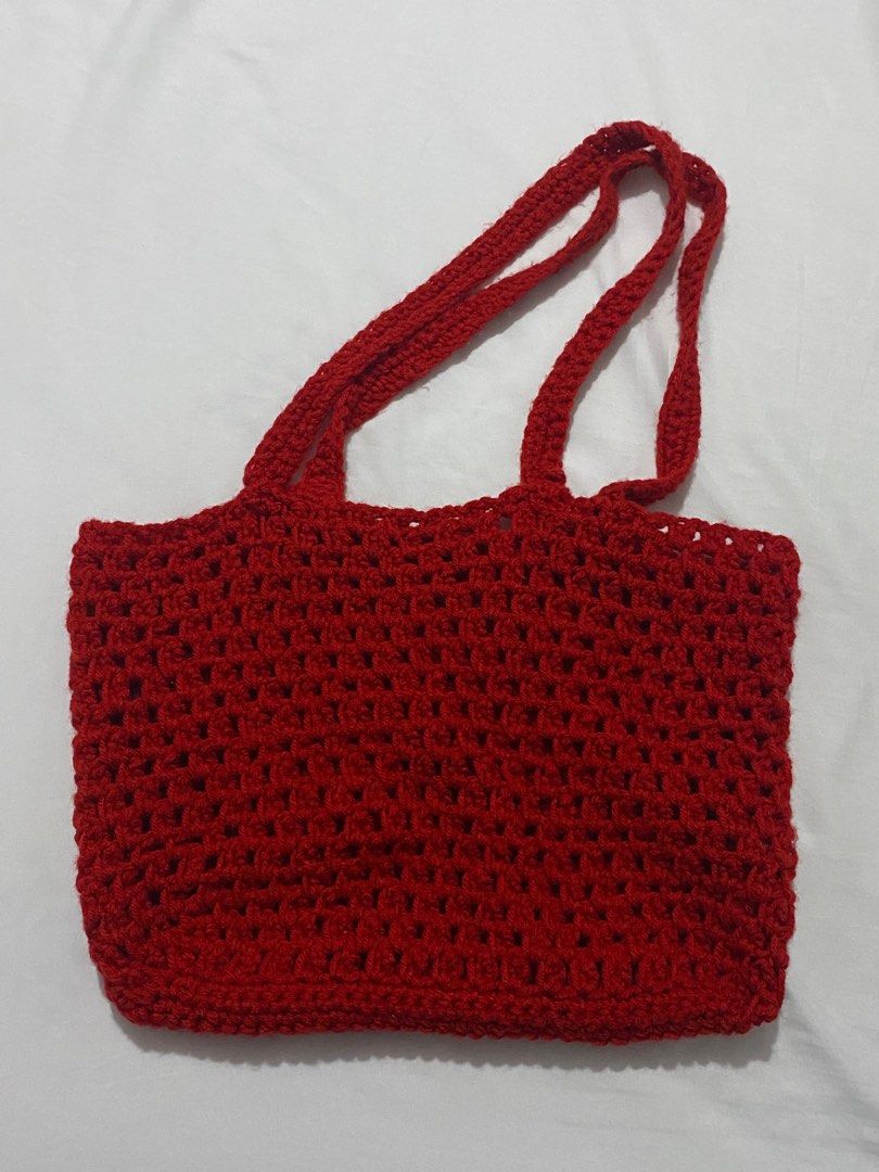 Red outlet crochet bag