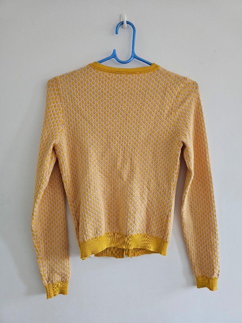 Red top valentino cardigan