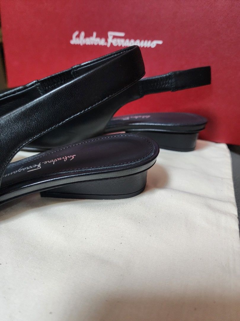 ferragamo viva slingback