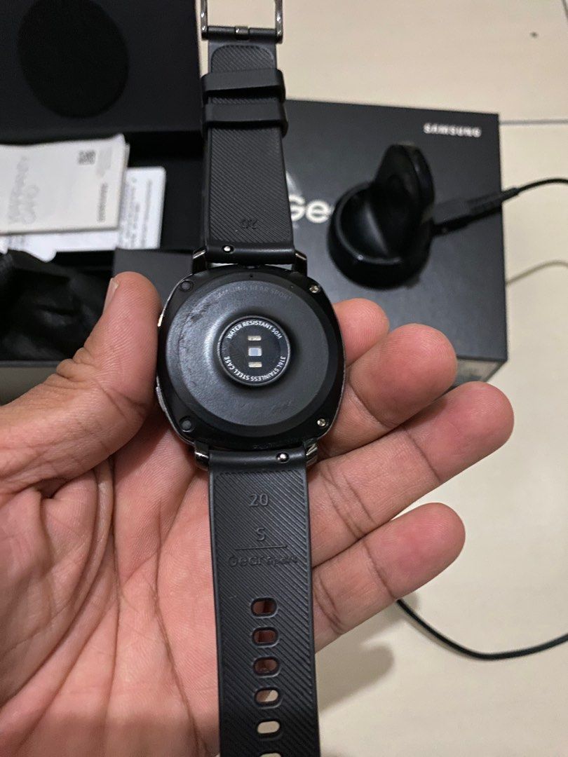 Samsung gear 2025 sport used