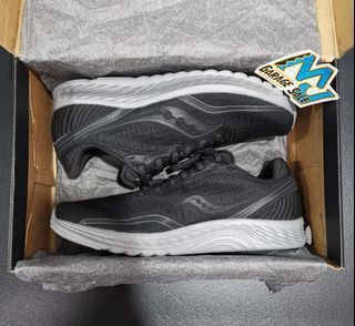 Saucony Kinvara 11 - Size 10 US Mens.