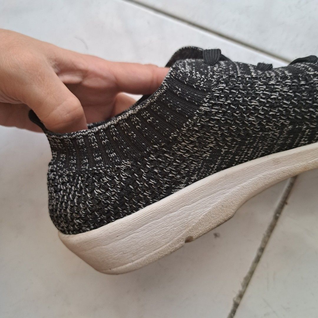 scholl biomechanics shoes