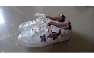 (Kategori: ) berada di . Dikirim oleh gio_kellen (ID iklan 1237111089, Gambar 1). Deskripsi: .