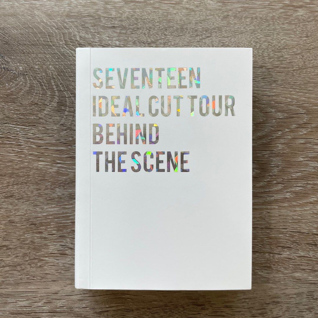 SEVENTEEN Ideal cut tour behind the scene 演唱會幕後花絮寫真集 照片瀏覽 1