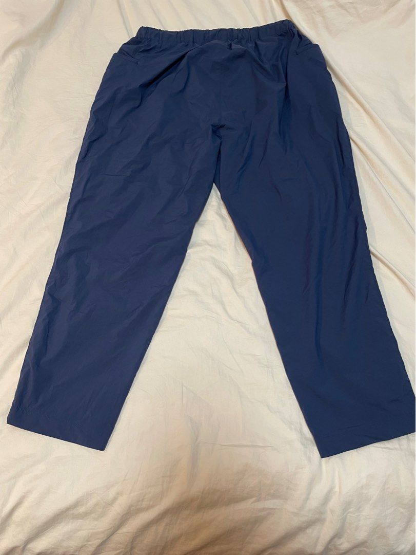 SFC WIDE TAPERED EASY PANTS(NYLON), 男裝, 褲＆半截裙, 長褲- Carousell