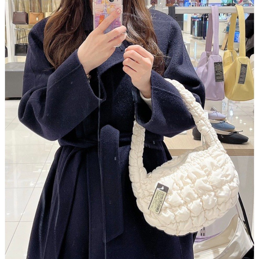 Soft shop quilted bag