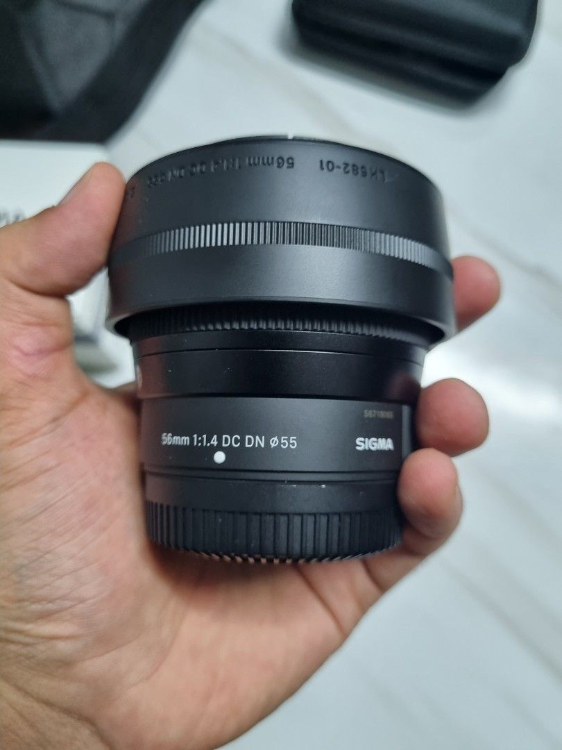 Sigma 56mm f1.4 for Fujifilm (XMount), Photography, Lens & Kits on