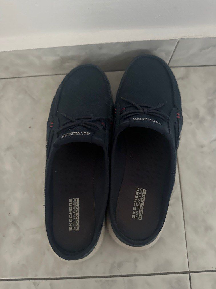 navy ladies sketchers