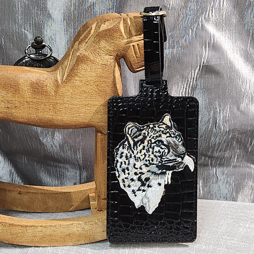 Leopard luggage tag hotsell