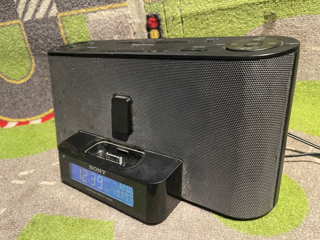 Sony Dream Machine 220v Ipod Dock Radio Aux In Complete Local Stations