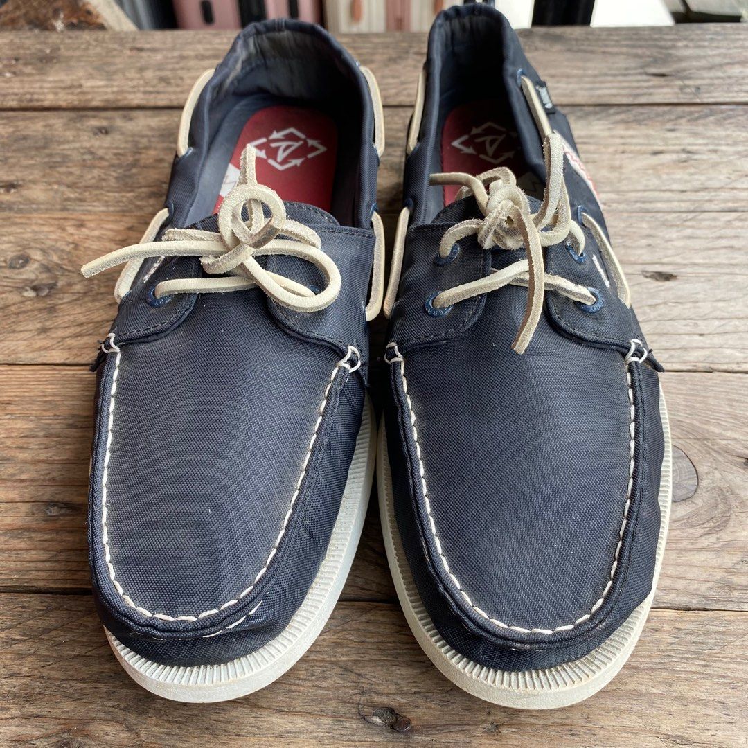 Sperry discount bionic sneaker