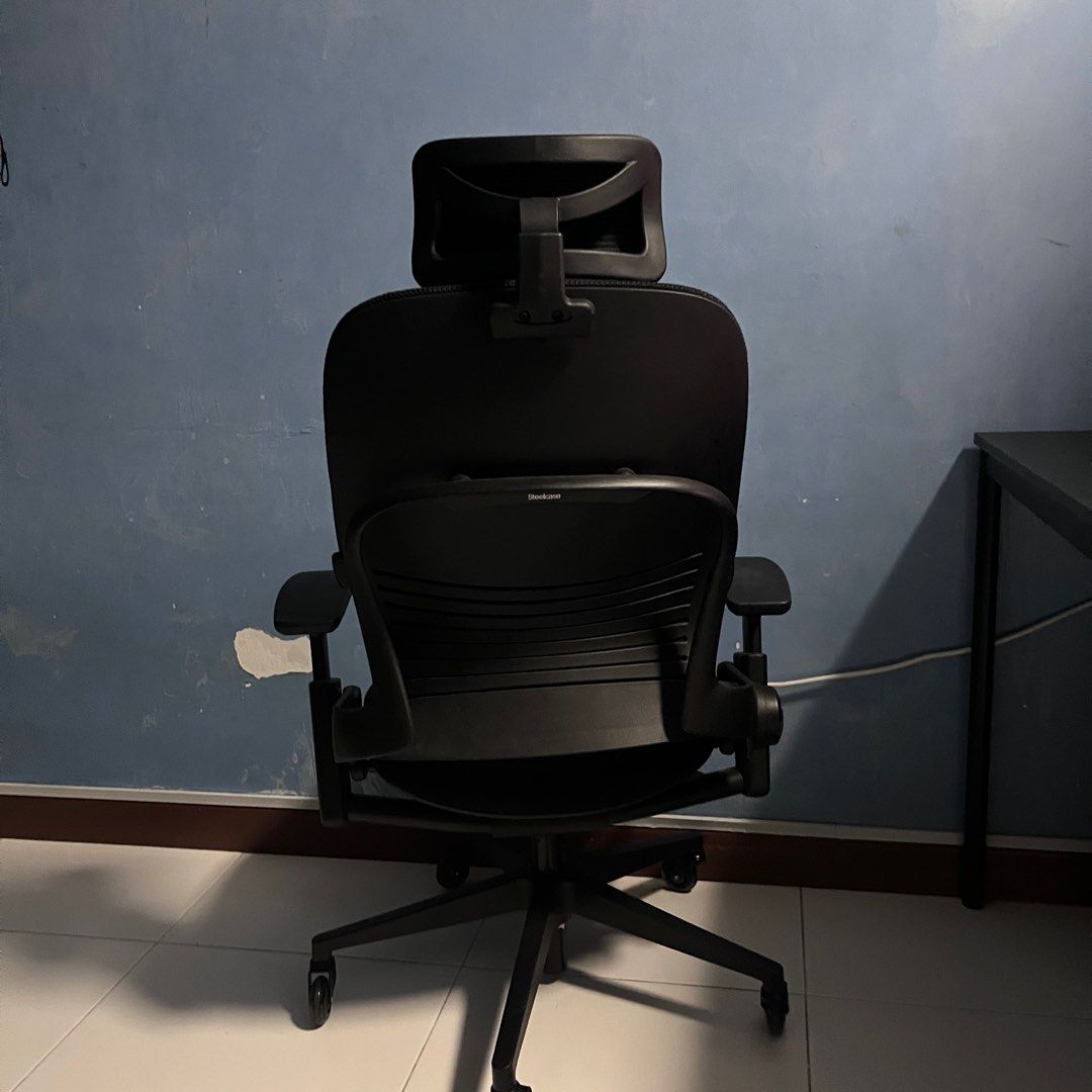 Steelcase Leap V2 with headrest Furniture Home Living