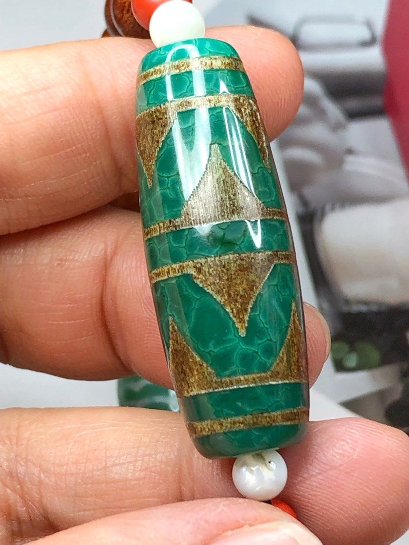 天珠354 赤龍紋 虎牙天珠 奥深し