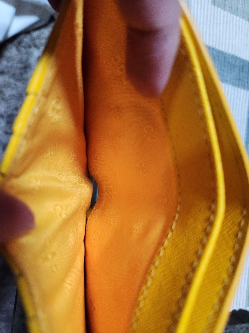 Tory Burch Yellow Bifold wallet, Luxury, Bags & Wallets on Carousell