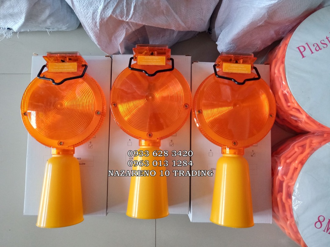 Traffic Barricade Road Safety Solar Blinker Light on Carousell