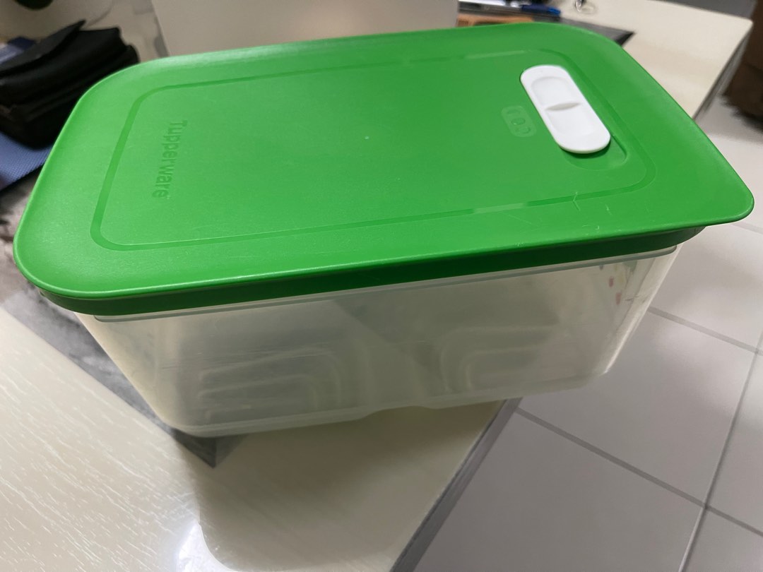 Tupperware Vegetable Keeper, TV & Home Appliances, Kitchen Appliances, Other Kitchen Appliances
