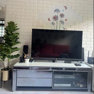 (Category: ) located in . Submitted by 48.5kg (Listing ID 1237070246, Image 1). Description: .