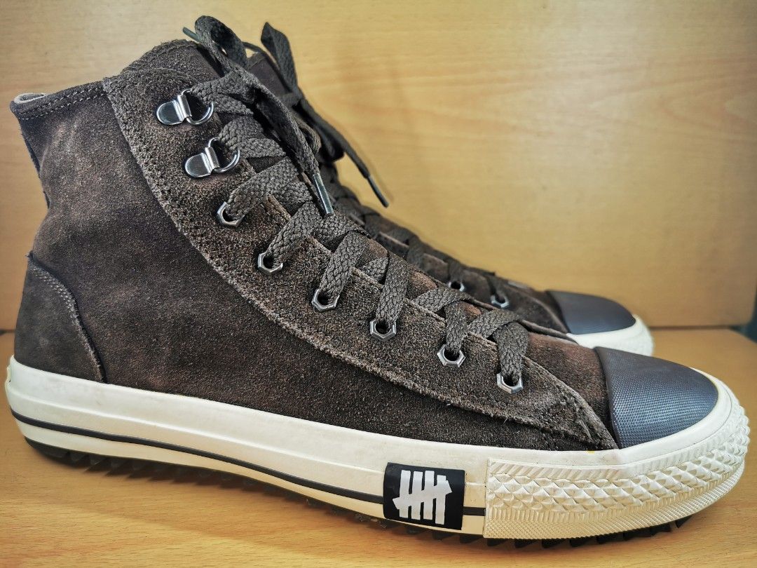 Dark grey leather on sale converse