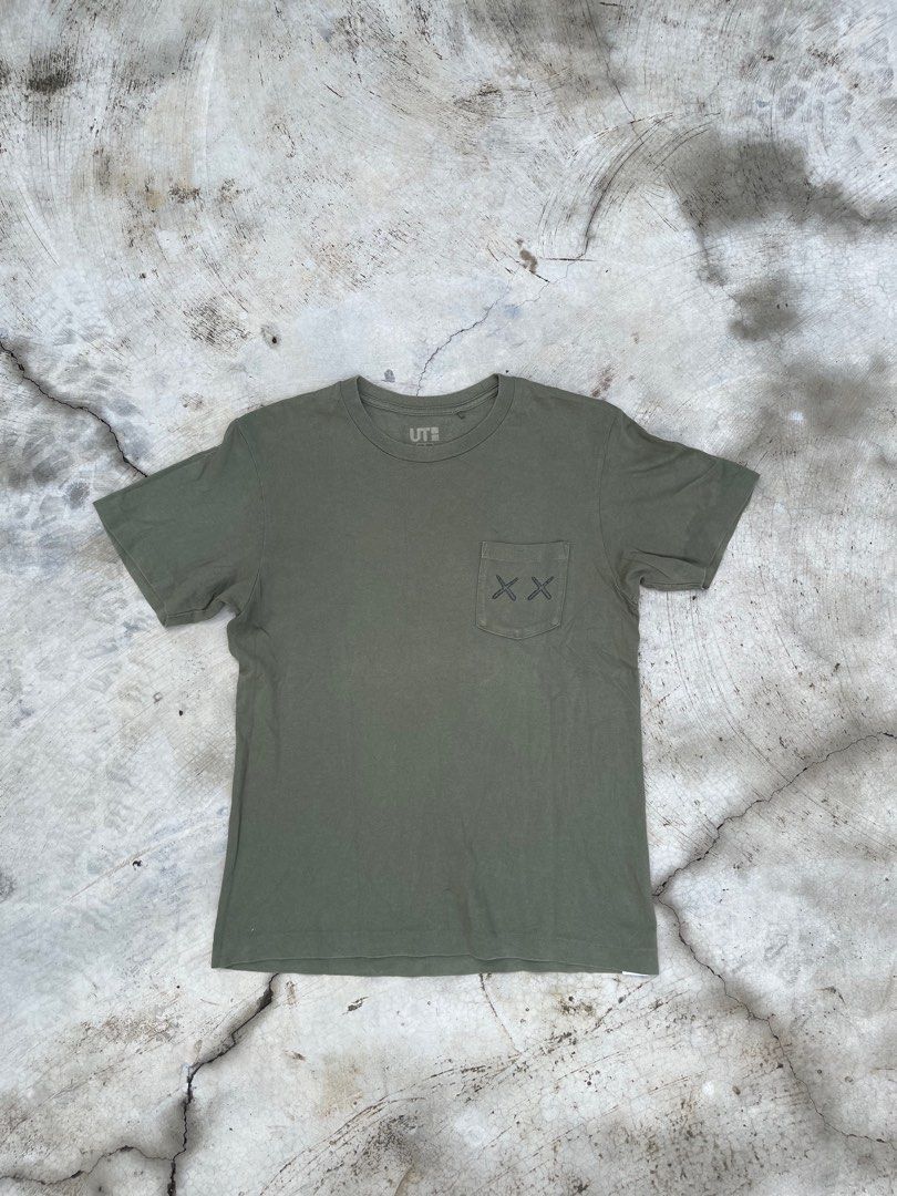 Uniqlo Kaws Pack (Category: Tshirts & Polo Shirts ) located in Calamba. Submitted by pyrex_13 (Listing ID 1236984368, Image 2). Description: not thrifted Uniqlo Kaws 2016 release 800 shipped as pack width: 18.5” length: 24” issue: minor yellowing on the pit.